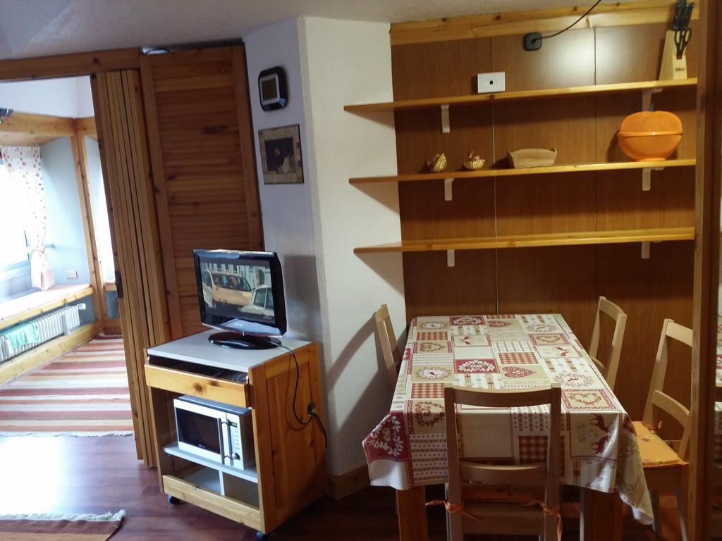 Appartamento Artuik Marilleva Kültér fotó